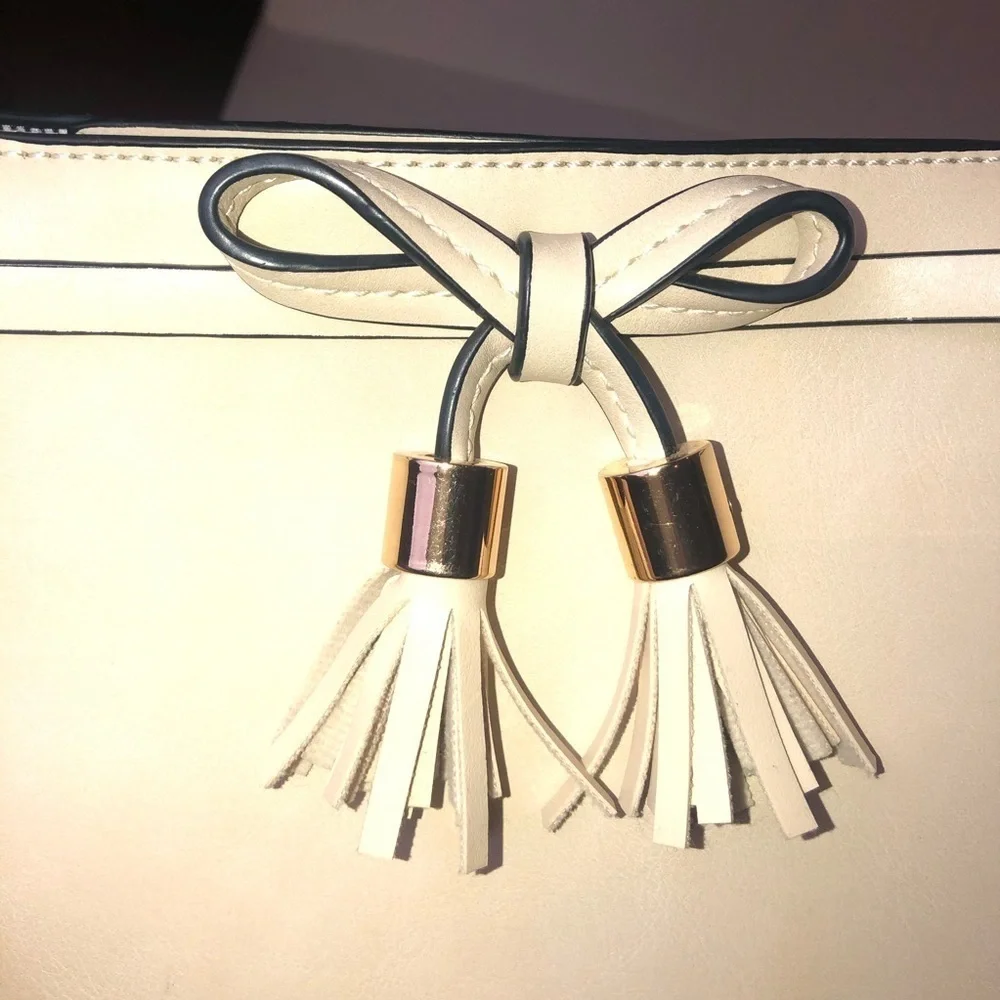 Ivory White Faux Leather Bow Front Crossbody